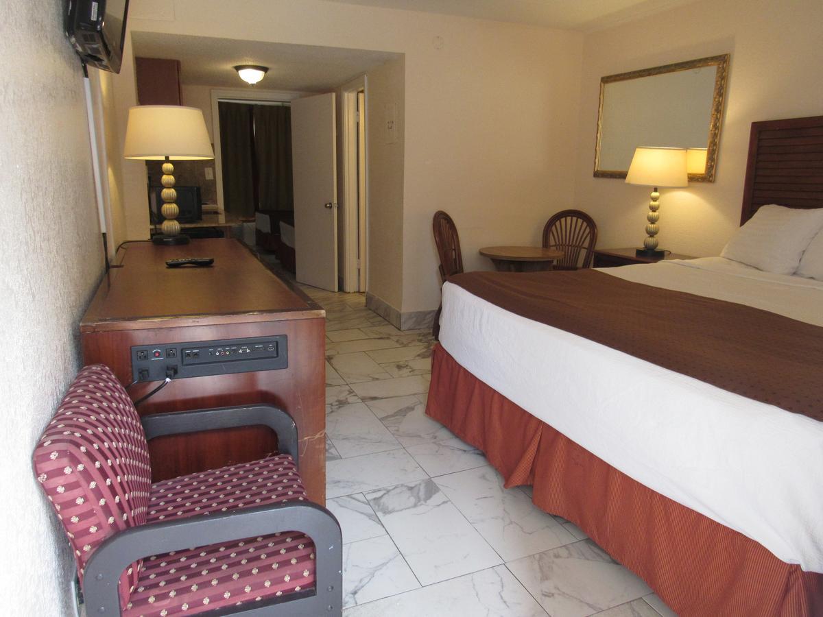 شاطئ ميرتل Sea Banks Motor Inn المظهر الخارجي الصورة