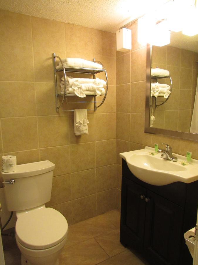 شاطئ ميرتل Sea Banks Motor Inn المظهر الخارجي الصورة