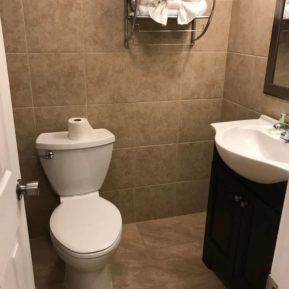 شاطئ ميرتل Sea Banks Motor Inn المظهر الخارجي الصورة