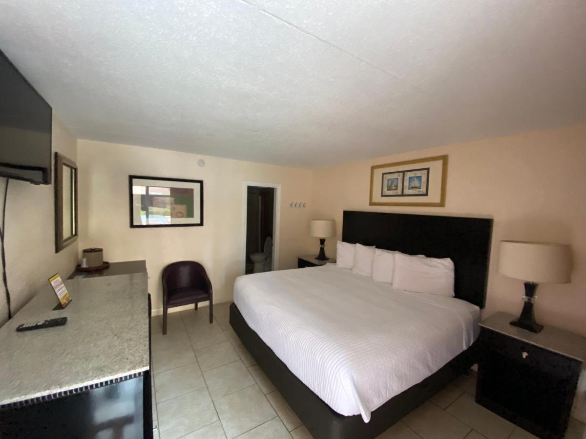 شاطئ ميرتل Sea Banks Motor Inn المظهر الخارجي الصورة